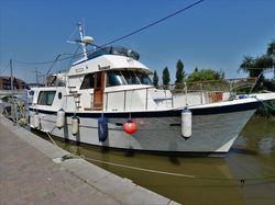 Hatteras 48LRC