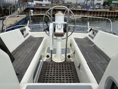 1989 Westerly Riviera 35 Cruising Yacht