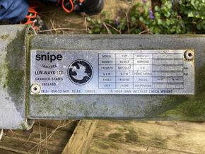 Trailer plate