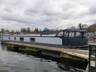 Mr Bluesky - 70' widebeam - 2 bedroom at Roydon Marina Village