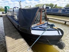 Dolffin Glas-41ft 1994 R & D Fabrications 4 berth traditional stern na