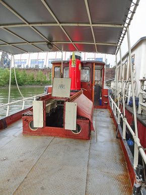 Dockyard 13, Motor tender