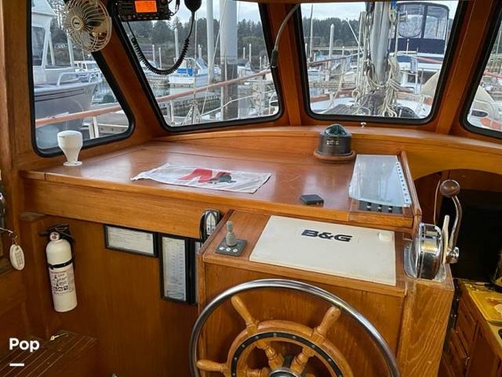 1985 Nauticat 33