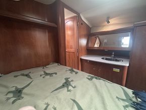 2010 Hunter Legend 41 Deck Saloon 39