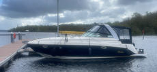 Rinker 320 Fiesta