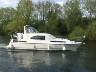 1999 Broom Ocean 38