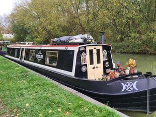 Spirited Away 57ft braidbar narrowboat