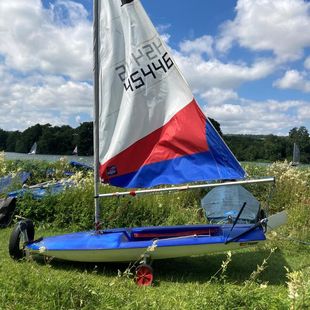 5.3 Topper sailing dingy 45446 (in Kent)