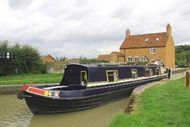 47ft 6in 2 berth Narrowboat - ex hire