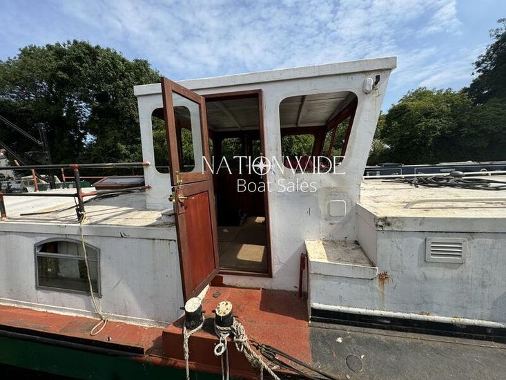 70ft by 13ft Dutch Barge