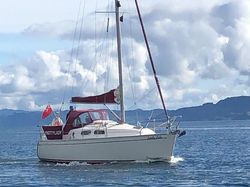 Delphia 29 swing keel yacht