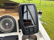 2017 Bayliner Element XR7