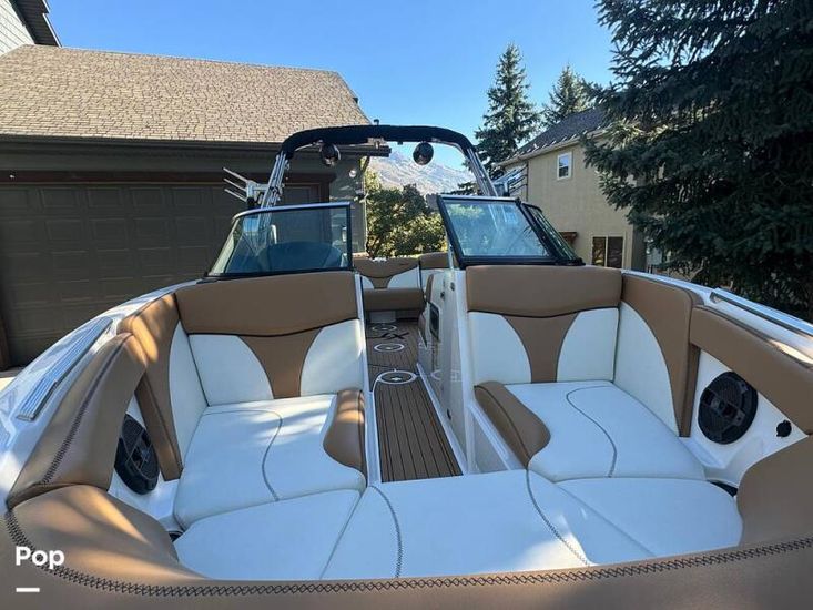 2021 Mastercraft xt22