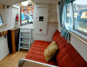 Saloon