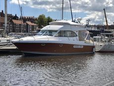 Jeanneau Prestige 36 Flybridge