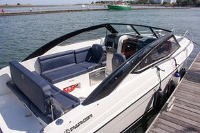 2024 Parker 630  Day Cruiser 8
