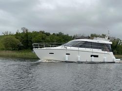 Sealine F42