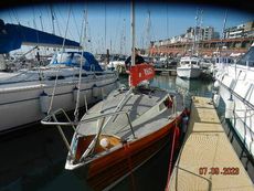 1985 Classic Yacht Mullins Monarch 23