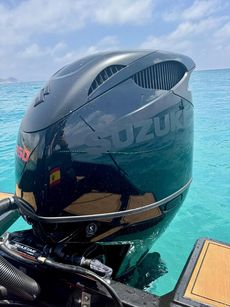 IRON 827 + SUZUKI DF350 ATX