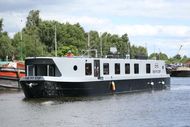WIDEBEAM BARGE 24M - 2002. REDUCED TO SELL. PERFECT LIVEABOARD