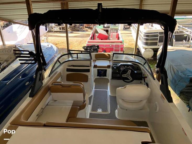 2021 Bayliner vr5