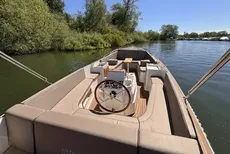 2021 Interboat Intender 820
