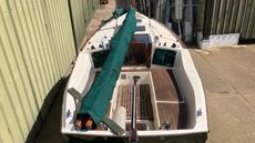 2008 Cape Cutter 19