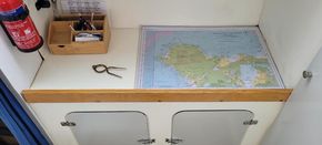 Chart table - port hull