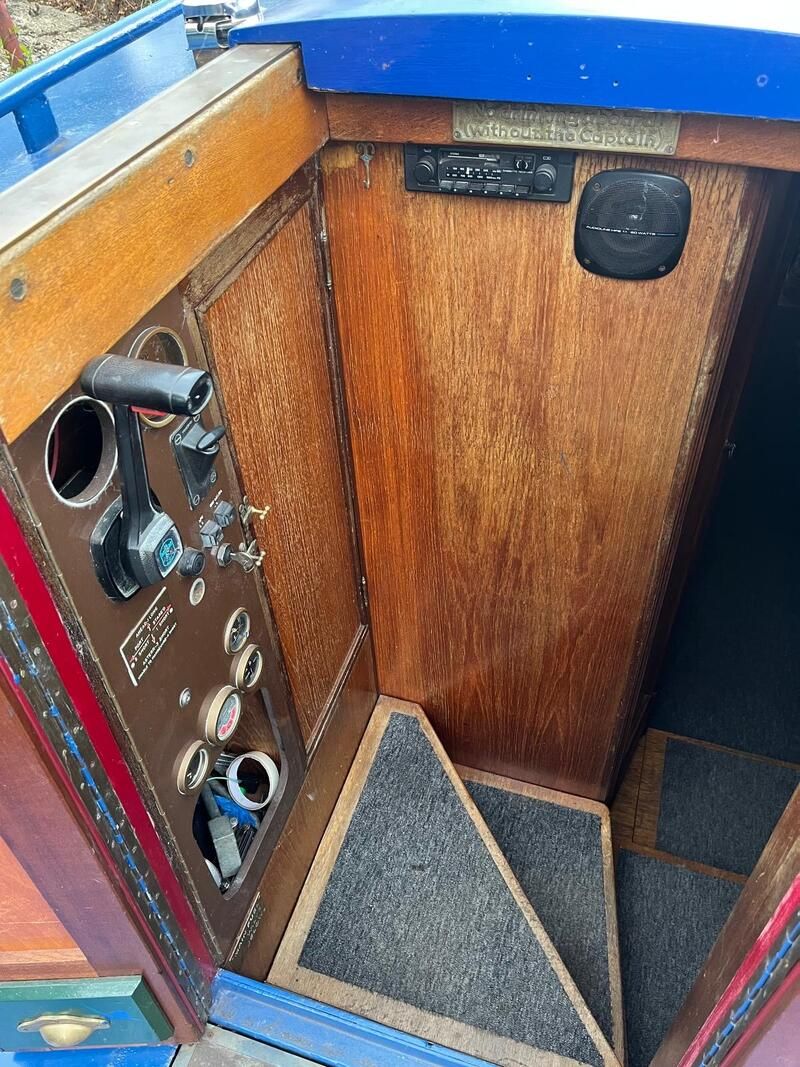 43’ Narrowboat by L R Harris  & Son (one owner from build)