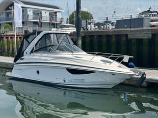 2015 Regal 28 Express