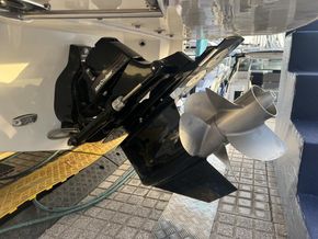 2025 Regal LS6 bowrider 6