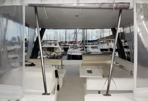 2018 Leopard 43 Powercat interior view at marina.