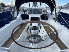 2007 Beneteau Oceanis Clipper 323