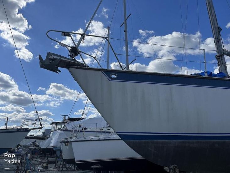 1977 Endeavour 37 sloop