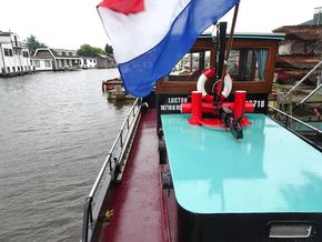 Amsterdammer Sleepboot 15.16