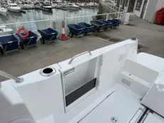2025 Beneteau Antares 8