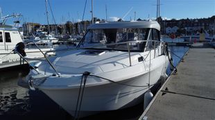2016 Beneteau Antares 7.8