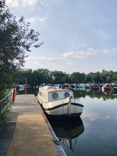 38ft Dutch barge wide beam narrowboat liveaboard