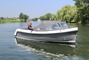 2026 Interboat Intender 700