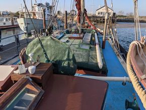 Thames Sailing Barge 58ft  - Coachroof/Wheelhouse