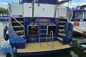 Rear view of a 2005 Stevens 1200 Vlet boat named 