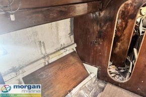 40ft sailing sloop yacht project boat - inside 16