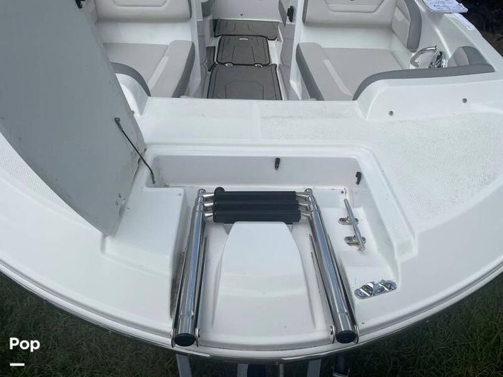 2021 Hurricane 205 sundeck sport