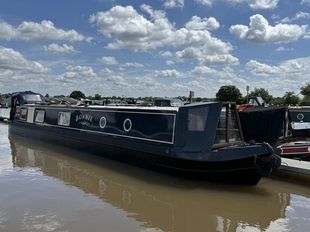 Bonnie, 58ft cruiser-style, 2011