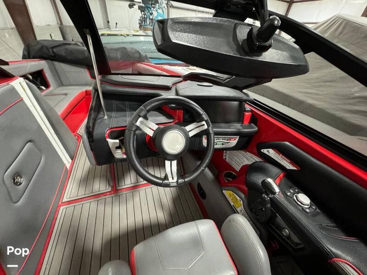 2019 Correct Craft super air nautique g23