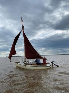 Classic 17-ft gaff-rig yacht "Sprite"