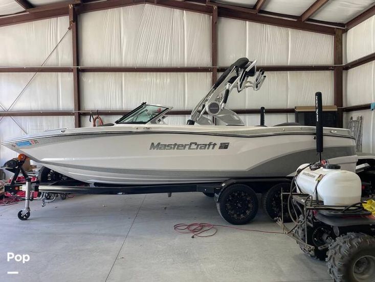 2021 Mastercraft xt23