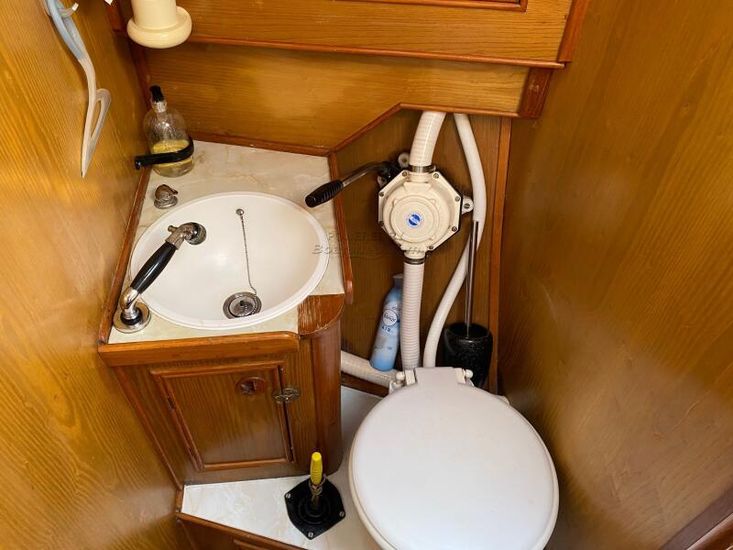 1988 Van de Stadt Slipper 42