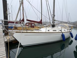 1973 Wauquiez Chance 37 Cruiser / Racer Yacht