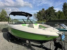 2017 Chaparral 223 Vortex VRX